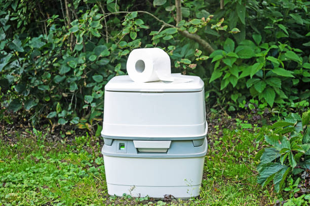 Best Portable restroom trailer rental  in Limestone Creek, FL