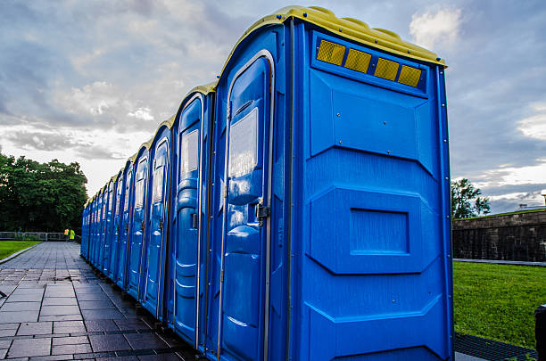 Best Porta potty delivery and setup  in Limestone Creek, FL